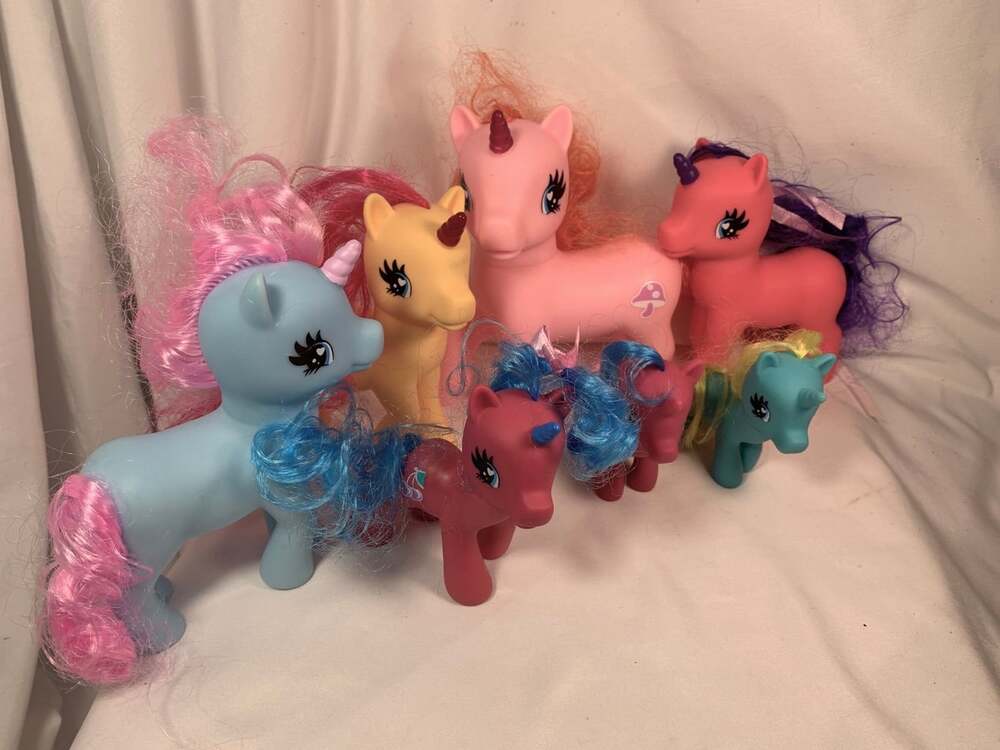 Toy pony herd